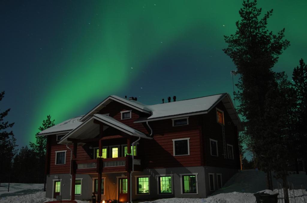 Guesthouse Husky อีวาโล ภายนอก รูปภาพ